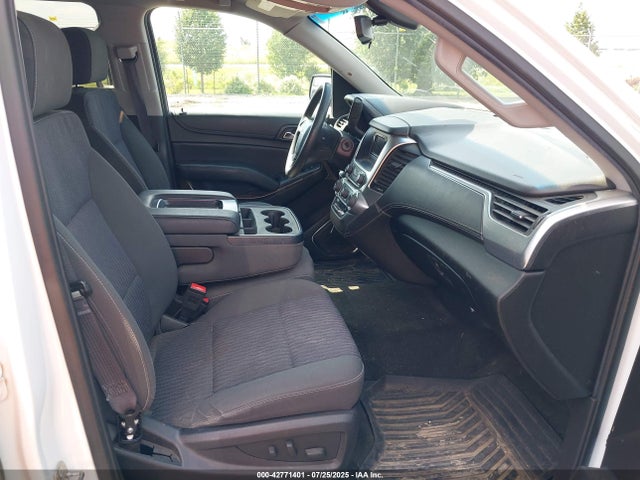 42771401 :رقم المزاد ، 1GNSKDECXHR205191 vin ، 2017 Chevrolet Tahoe Commercial Fleet مزاد بيع