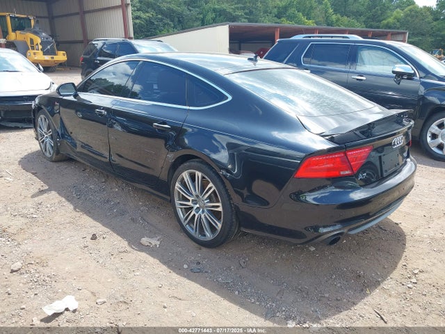 2012 AUDI A7 WAUSGAFCXCN003827 Photo 2