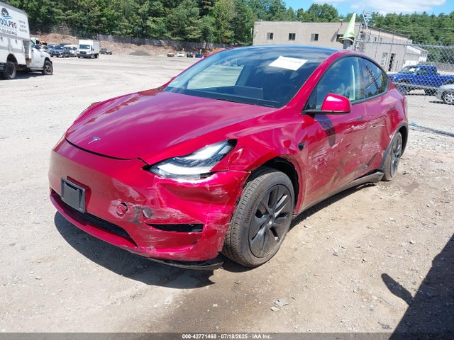 2025 TESLA MODEL Y 7SAYGAEE5SF233291 Photo 1