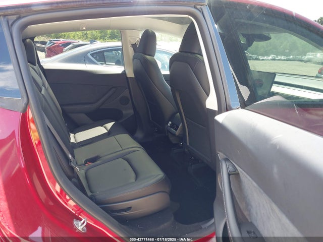 2025 TESLA MODEL Y 7SAYGAEE5SF233291 Photo 7