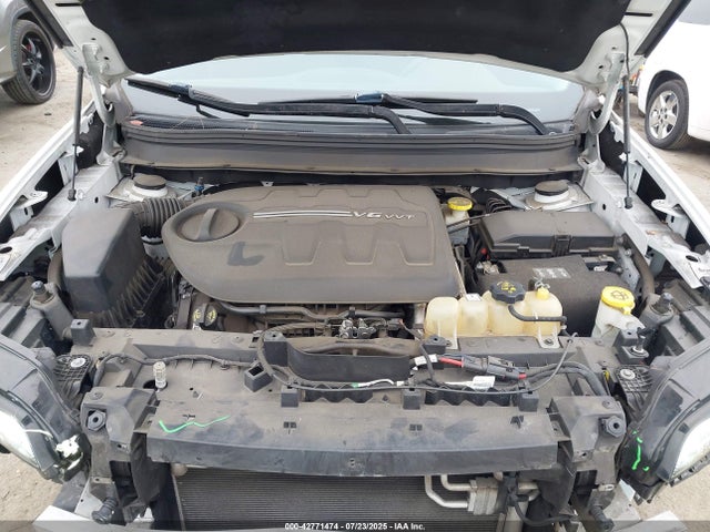 1C4PJLCX8KD128813 Jeep 2019