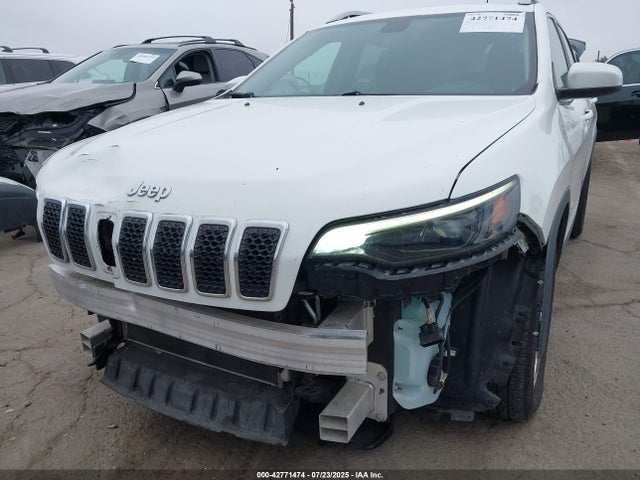 1C4PJLCX8KD128813 Jeep 2019