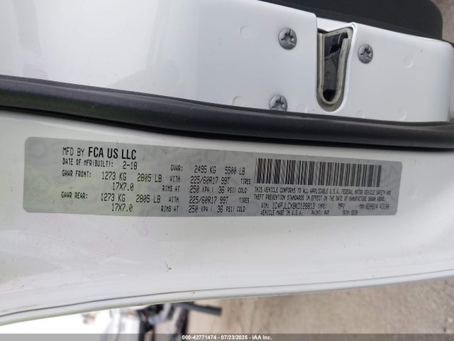 1C4PJLCX8KD128813 Jeep 2019