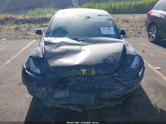2018 TESLA MODEL 3 5YJ3E1EAXJF176451 Photo 5