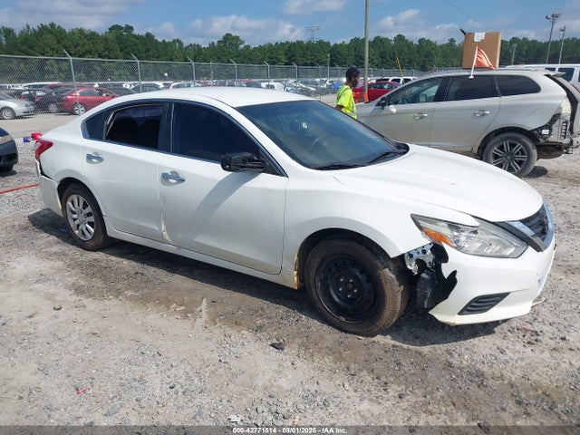 1N4AL3AP3HC492869 Nissan 2017
