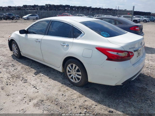 1N4AL3AP3HC492869 Nissan 2017