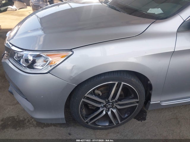 1HGCR2F58GA221577 Honda k24w1