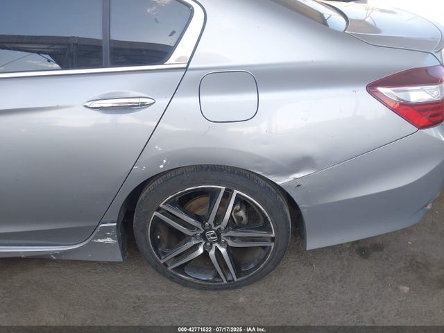 1HGCR2F58GA221577 Honda k24w1