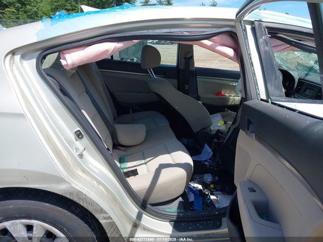 KMHD74LF6HU390283 Hyundai 2017