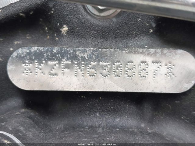 2022 HARLEY-DAVIDSON FLTRK 1HD1KZF10NB630887 Photo 9