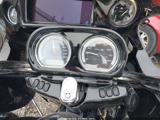 2022 HARLEY-DAVIDSON FLTRK 1HD1KZF10NB630887 Photo 6