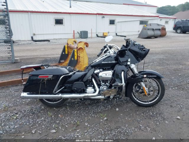 2022 HARLEY-DAVIDSON FLTRK 1HD1KZF10NB630887 Photo 7