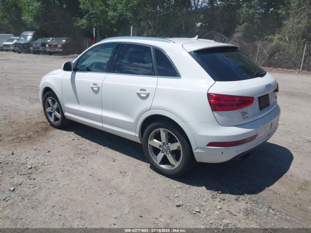 2015 AUDI Q3 WA1EFCFS7FR012210 Photo 2