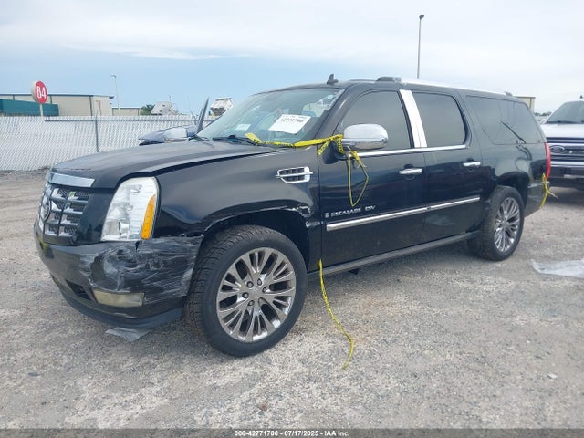 2008 CADILLAC ESCALADE ESV 1GYFC66858R219653 Photo 1
