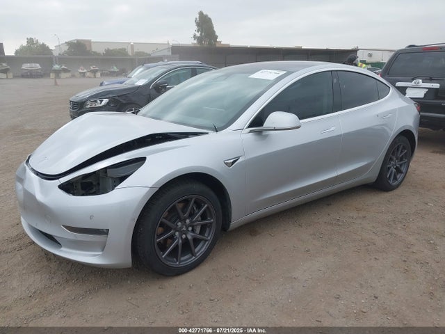 2018 TESLA MODEL 3 5YJ3E1EA4JF043989 Photo 1