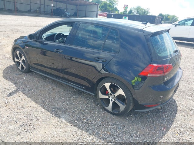 3VW5T7AU1FM064798 Volkswagen 2015