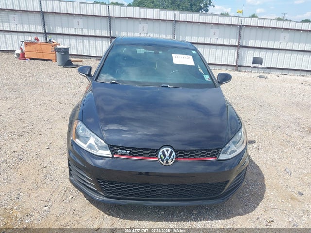 3VW5T7AU1FM064798 Volkswagen 2015