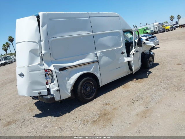 1N6AF0LY7HN805400 Nissan NV