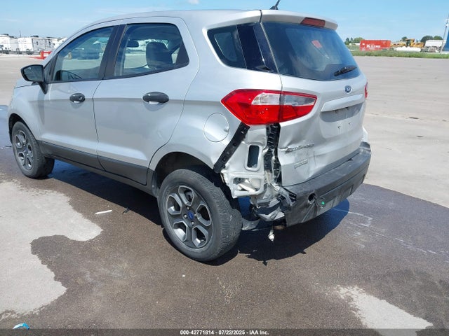 MAJ6P1SL3JC235923 Ford 2018