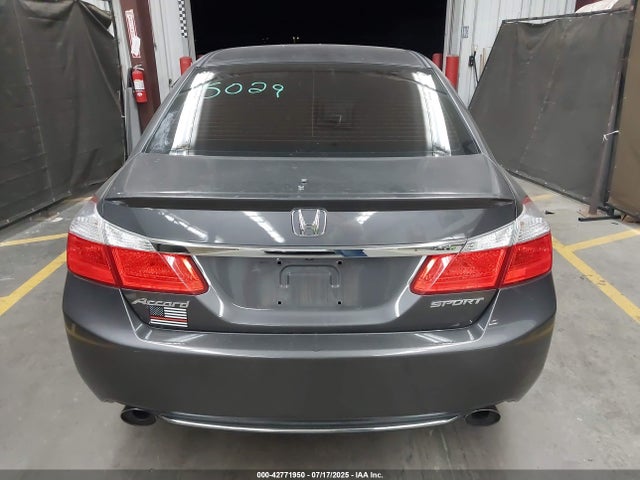 Honda Accord 2015 1HGCR2F56FA083634 Image 28