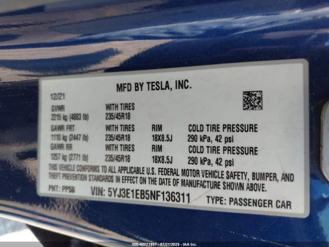 2022 TESLA MODEL 3 5YJ3E1EB5NF136311 Photo 8