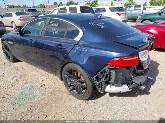 2017 JAGUAR XE SAJAR4BG1HA974735 Photo 2