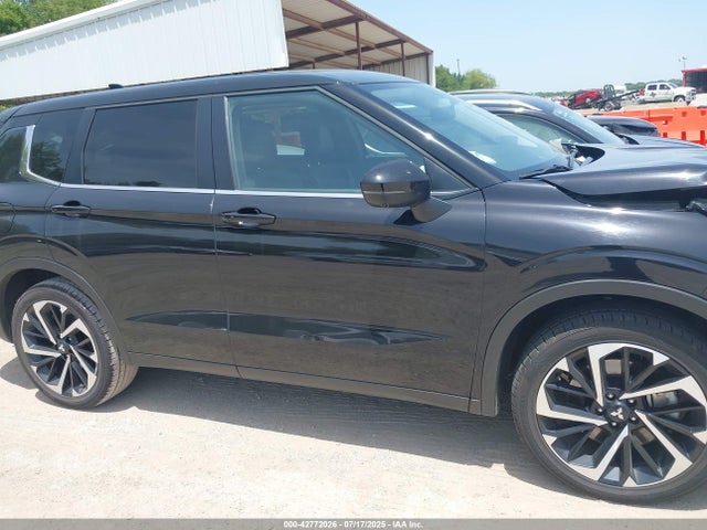 JA4J4VA81RZ052055 Mitsubishi Outlander