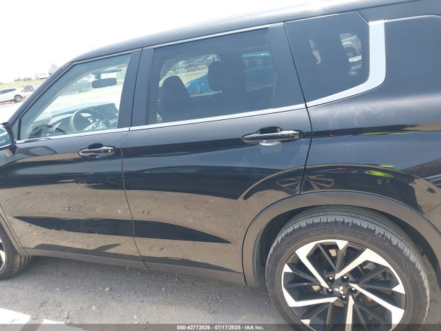 JA4J4VA81RZ052055 Mitsubishi Outlander