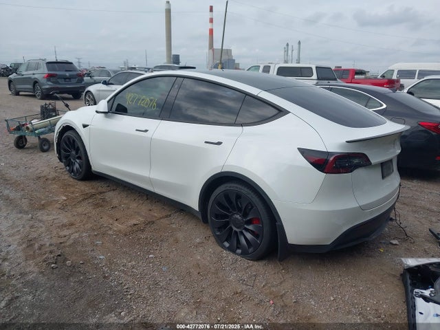 2022 TESLA MODEL Y 7SAYGDEFXNF487741 Photo 2
