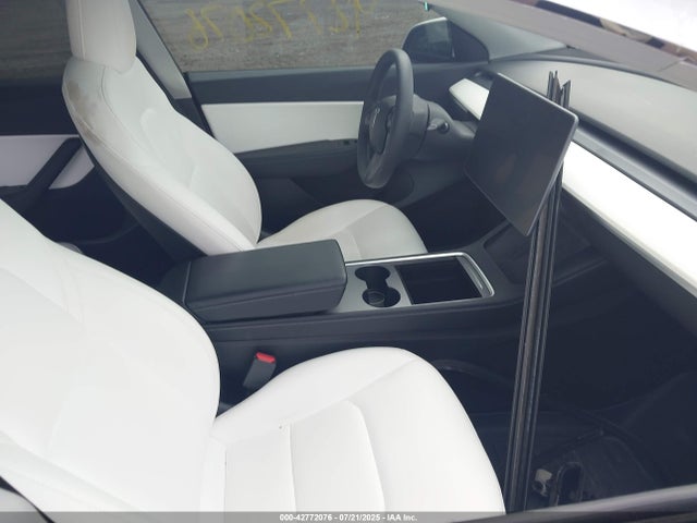 2022 TESLA MODEL Y 7SAYGDEFXNF487741 Photo 4
