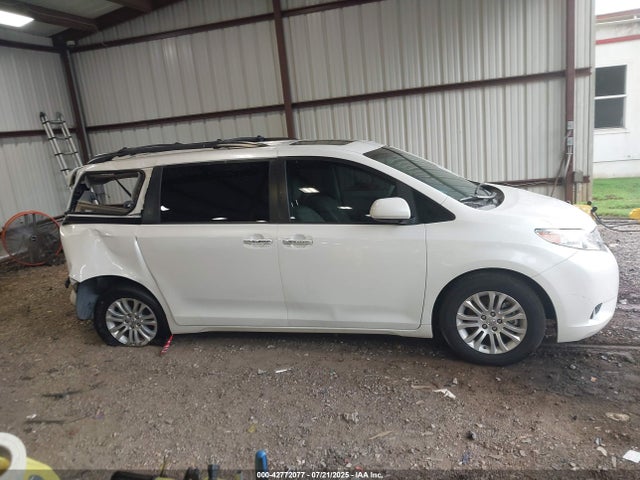 Toyota 2gr-fks 2017 5TDYZ3DC3HS852320 Image 12
