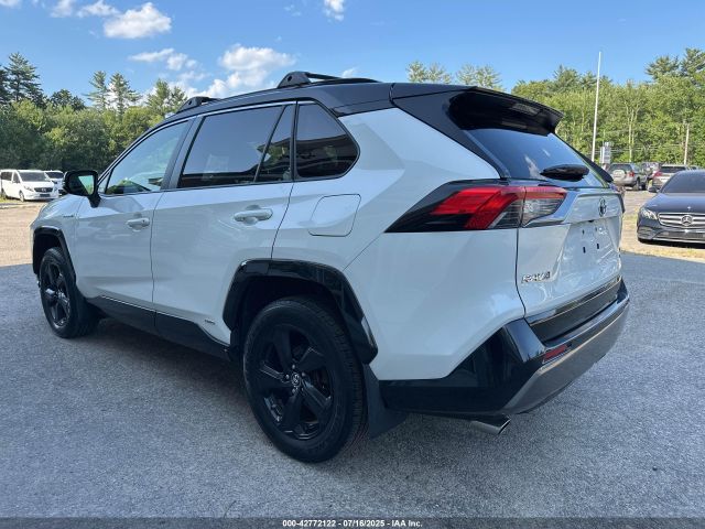 2019 TOYOTA RAV4 JTMEWRFV5KJ004893 Photo 2