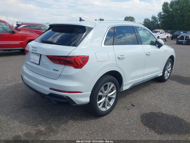 2022 AUDI Q3 WA1EECF34N1150327 Photo 3