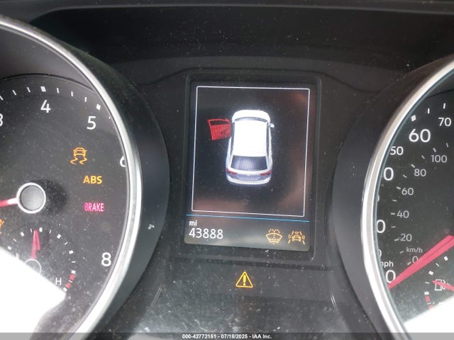 Volkswagen Tiguan 2018 3VV3B7AX3JM049284 Image 14