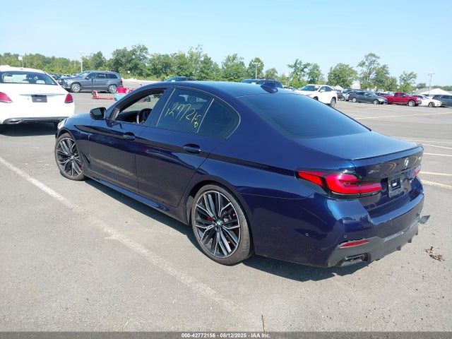 BMW 2022 2022 WBA13BK06NCJ01700 Image 3