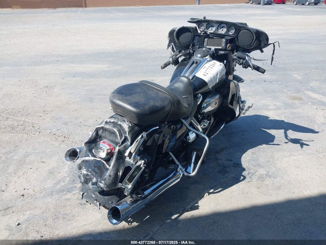1HD1KED36HB646481 Harley-Davidson 2017