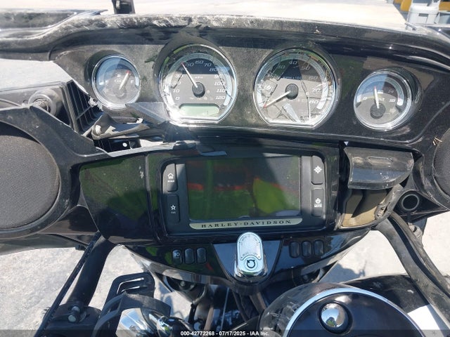 1HD1KED36HB646481 Harley-Davidson 2017
