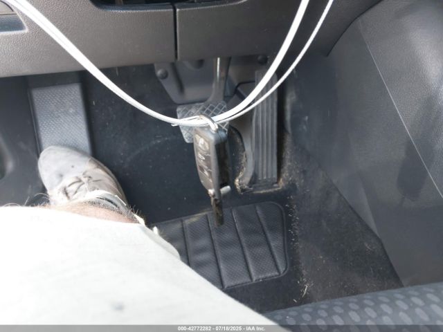 2011 VOLKSWAGEN TIGUAN WVGBV7AX0BW527370 Photo 10