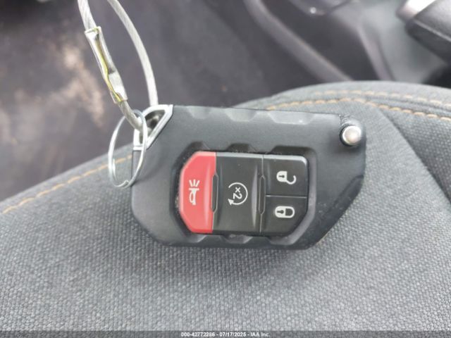 2024 JEEP WRANGLER 4XE 1C4RJXP64RW233090 Photo 10