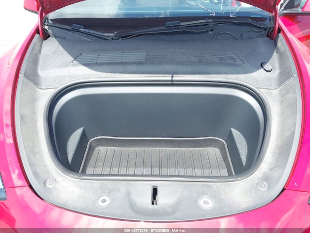 2021 TESLA MODEL Y 5YJYGDEE9MF112541 Photo 9