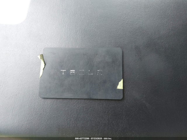 2021 TESLA MODEL Y 5YJYGDEE9MF112541 Photo 10