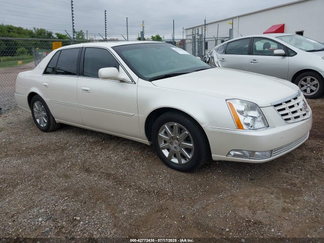 2011 CADILLAC DTS 1G6KH5E60BU135831 Photo 0