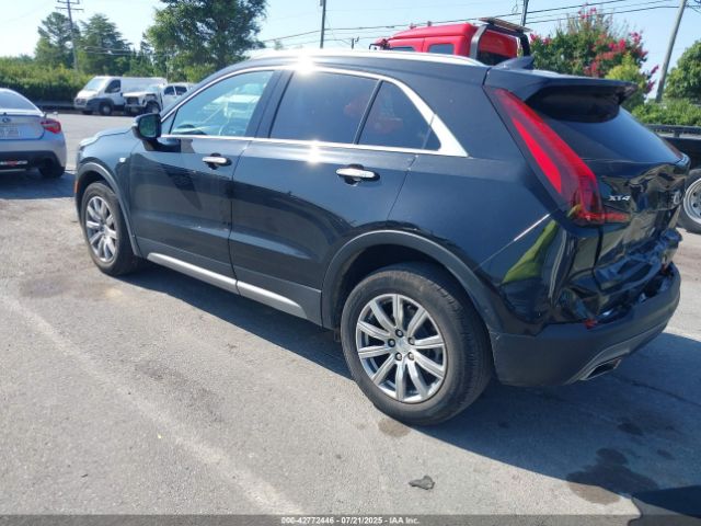 2022 CADILLAC XT4 1GYFZCR42NF111395 Photo 2