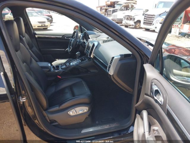 2011 PORSCHE CAYENNE WP1AB2A29BLA56030 Photo 4