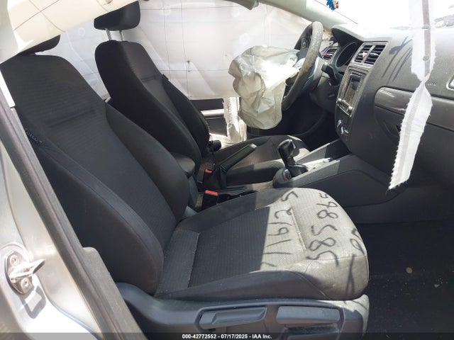 3VWD67AJ3GM243712 Volkswagen 1.4t