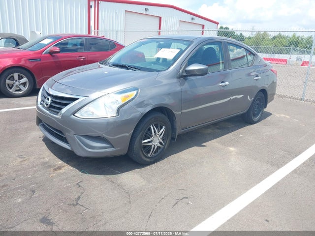 Nissan Versa 2016 3N1CN7AP5GL848359 Image 2