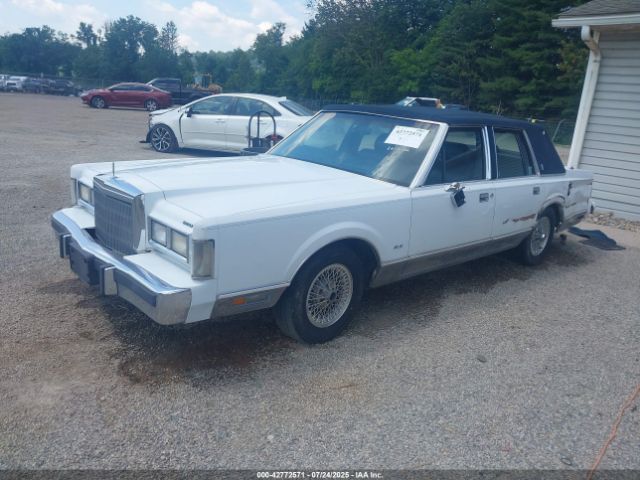 1988 LINCOLN TOWN CAR 1LNBM82F6JY657266 Photo 1