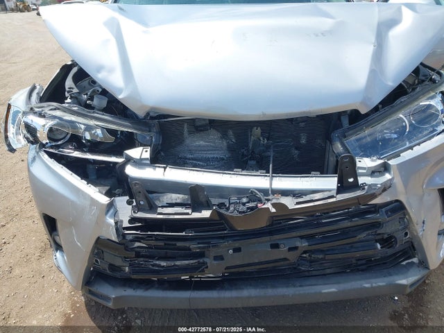 5TDKZRFH6JS533565 Toyota 2gr-fks