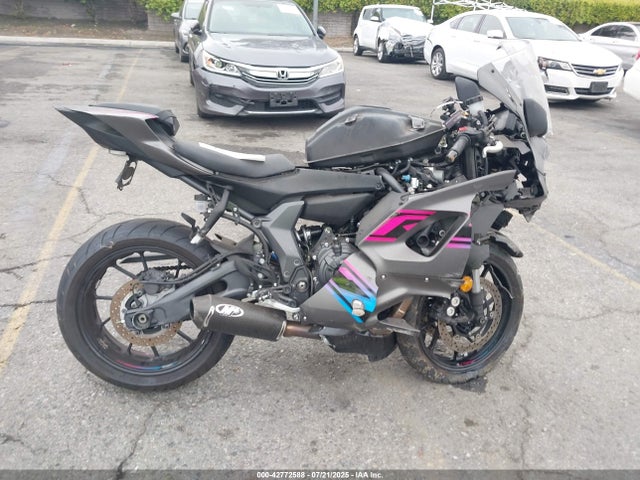 JYARM38Y0RA002731 Yamaha Yzf690