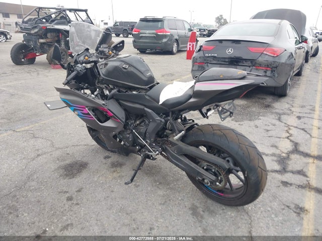 JYARM38Y0RA002731 Yamaha Yzf690